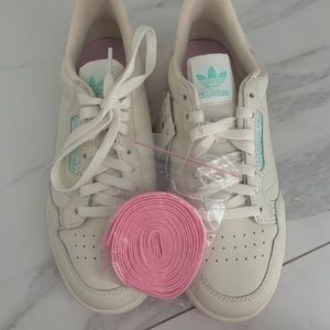 BRAND NEW!! Adidas originals